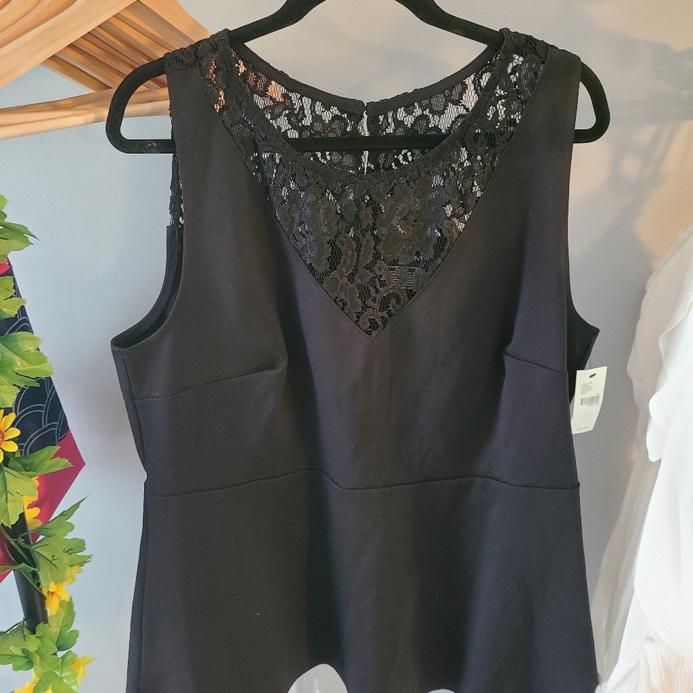 Black lace top